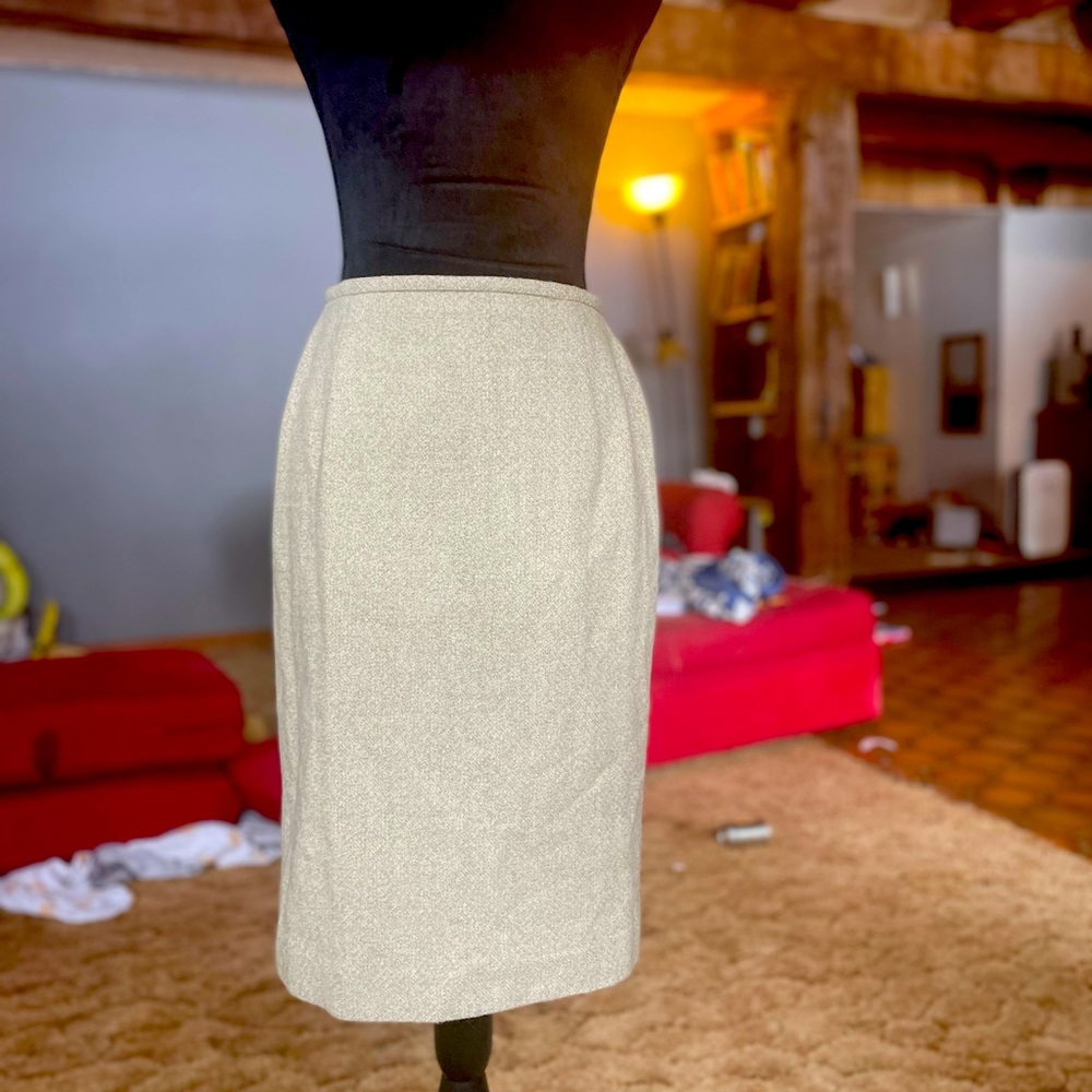 JONES NEW YORK Beige Wool Pencil Skirt Women’s US 6